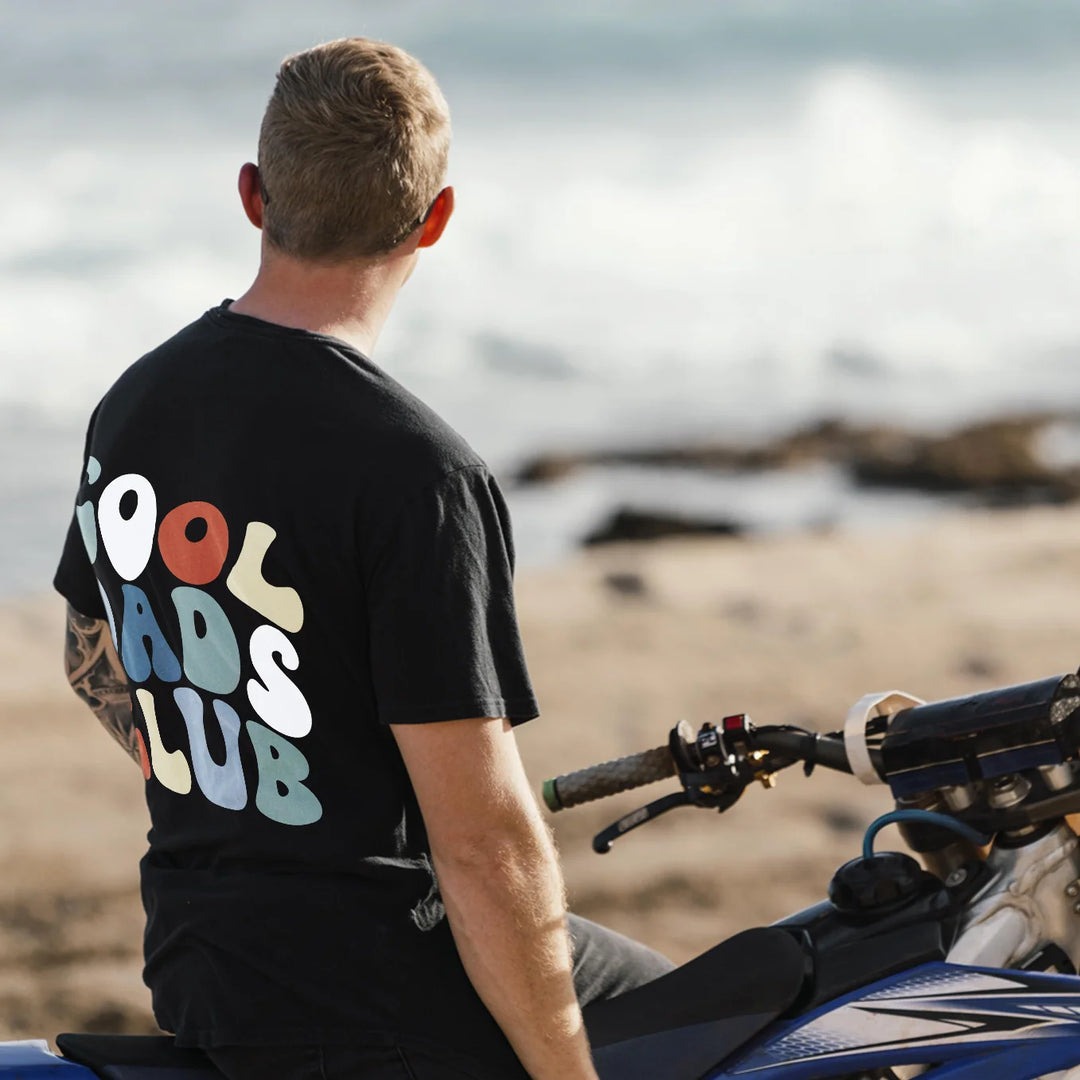 Personalisiertes T-Shirt "Cool Dads Club"