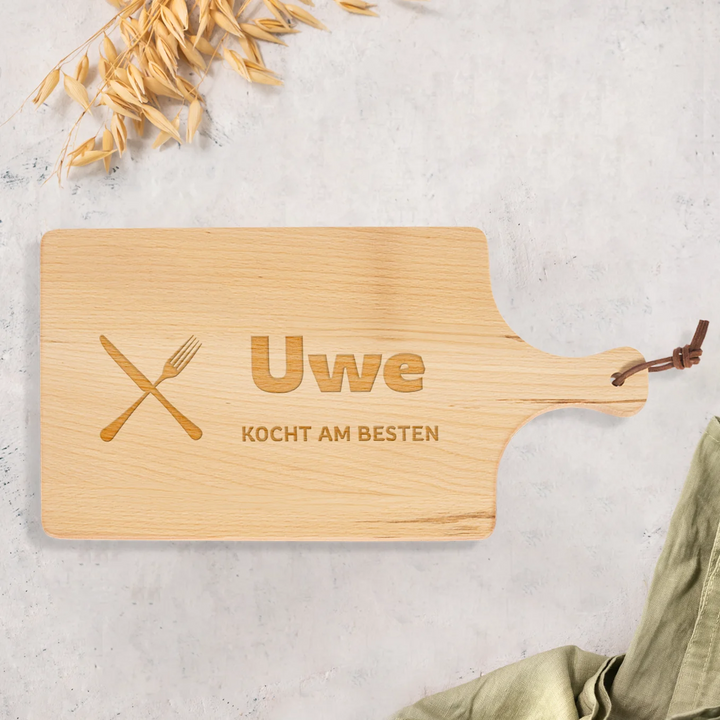 Personalisiertes Schneidebrett “Papa kocht am besten”