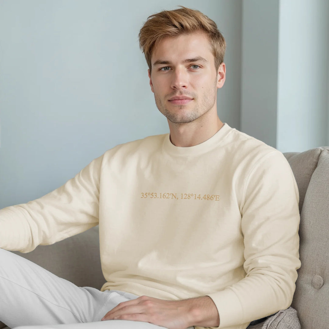 Personalisierter Sweater Bestickt "Koordinaten"