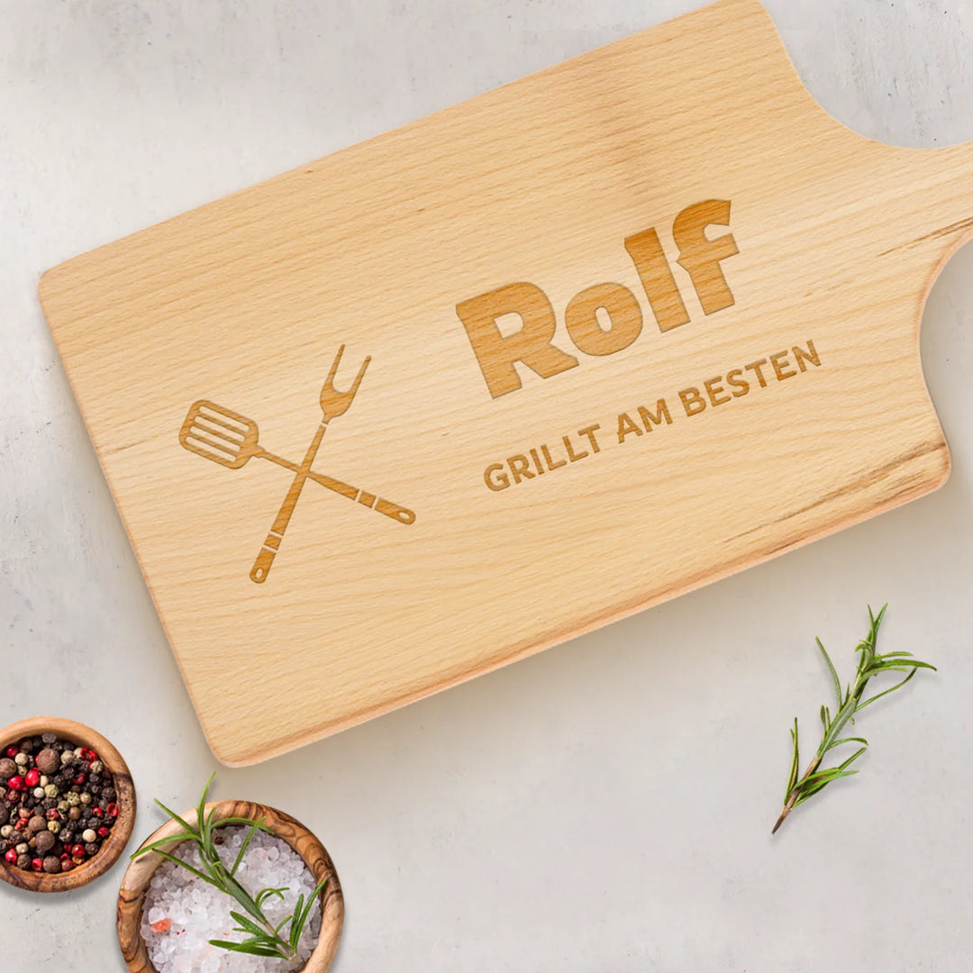 Personalisiertes Schneidebrett "Papa Grillt am besten"