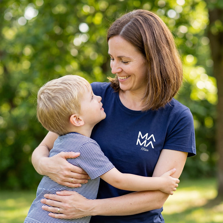 Personalisiertes Mama T-Shirt "Modern"
