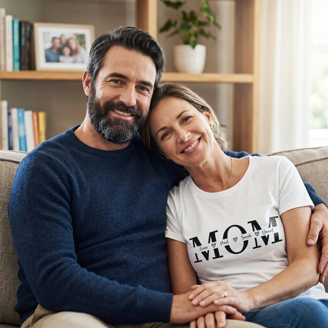 Personalisiertes T-Shirt "Mom"