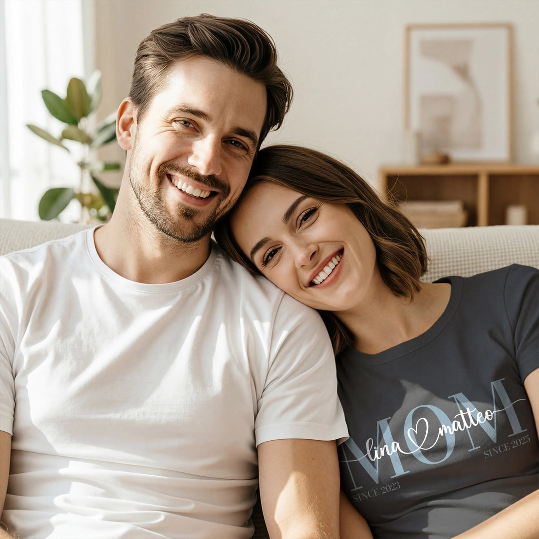Personalisiertes T-Shirt "Mom"