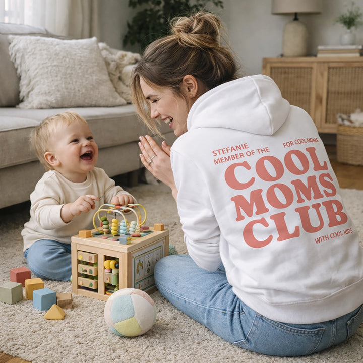 Personalisierter Hoodie "Cool Moms Club"
