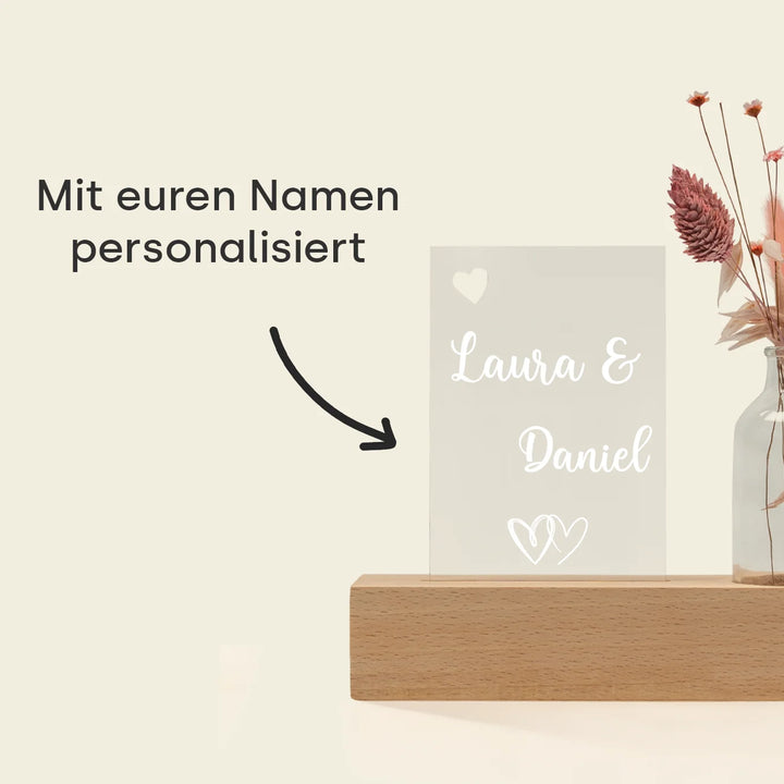 Personalisiertes Acryl-Glas mit Vase und Trockenblumen "Eure Namen"