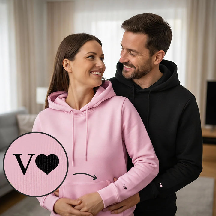 Personalisierte Partner-Hoodies "Herz & Initialen"