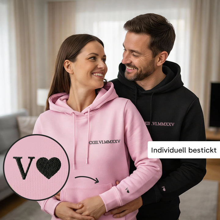 Personalisierte Partner-Hoodies mit Stick "Römische Zahlen"