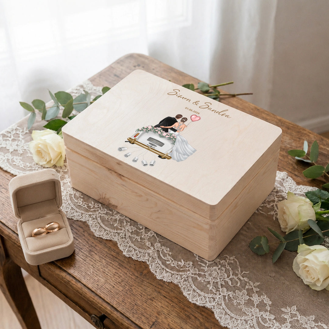 Personalisierte Erinnerungskiste "Just Married"