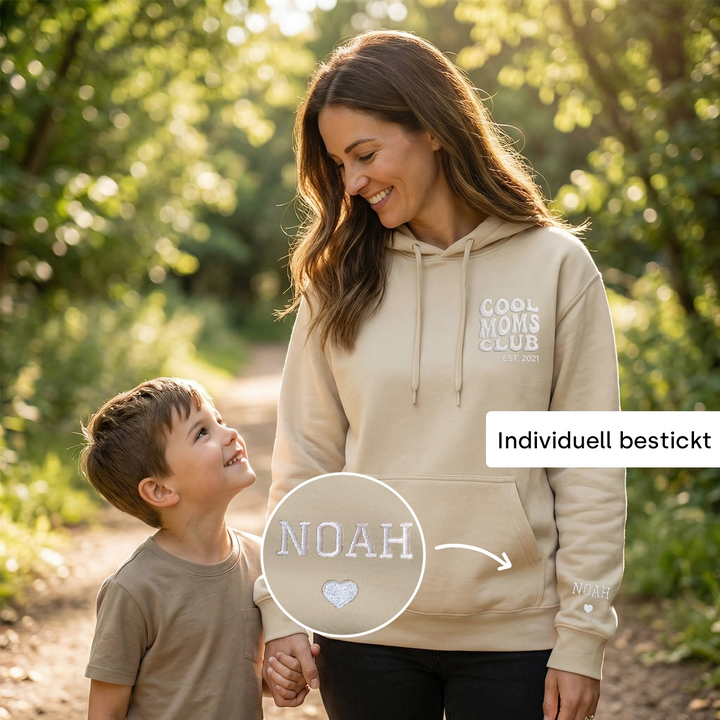 Personalisierter Hoodie bestickt "Cool Moms Club"