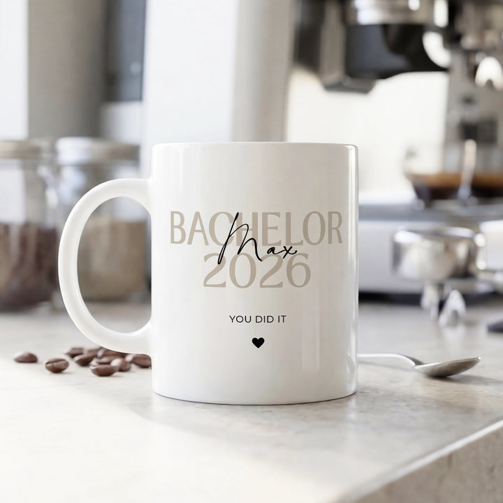 Personalisierte Tasse "Bachelor"