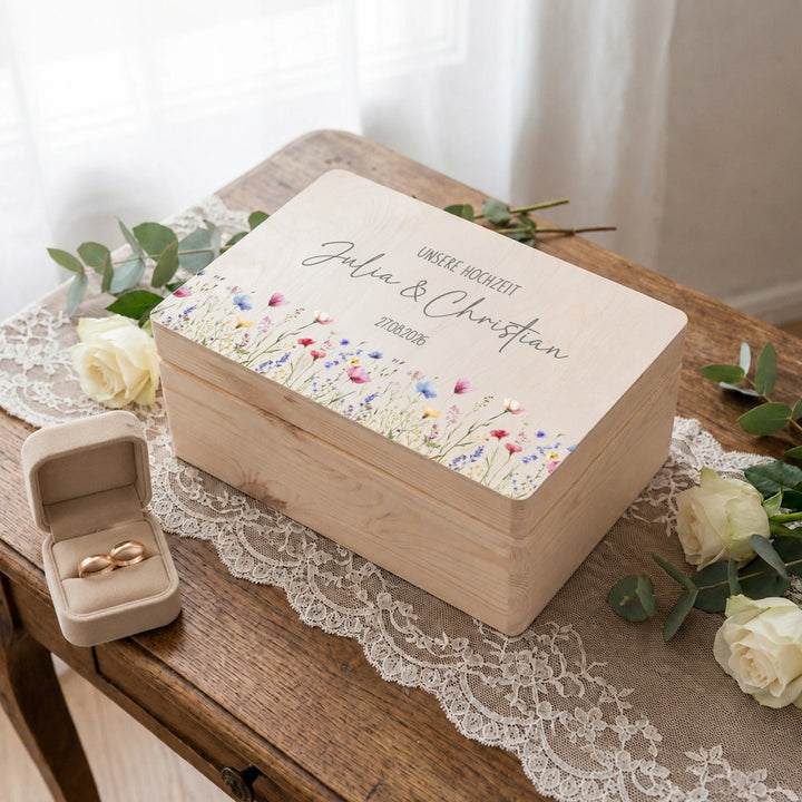Personalisierte Erinnerungskiste Hochzeit "Blumen"
