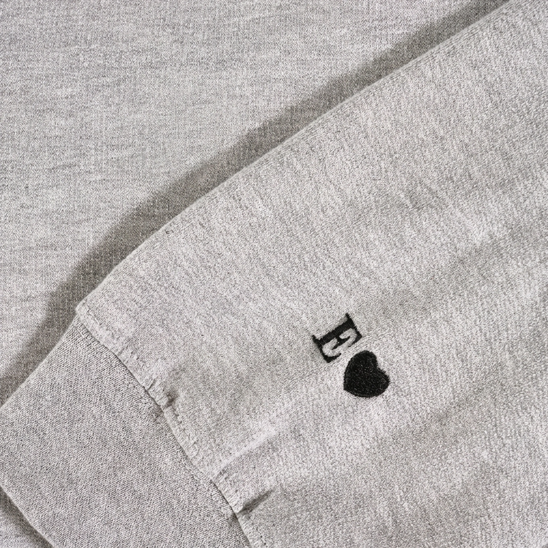 Personalisierte Partner-Hoodies mit Stick "Herz & Initialen"