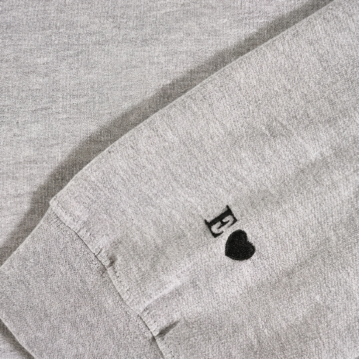 Personalisierte Partner-Hoodies mit Stick "Herz & Initialen"