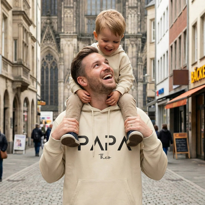 Personalisierter Hoodie “Papa” mit Namen