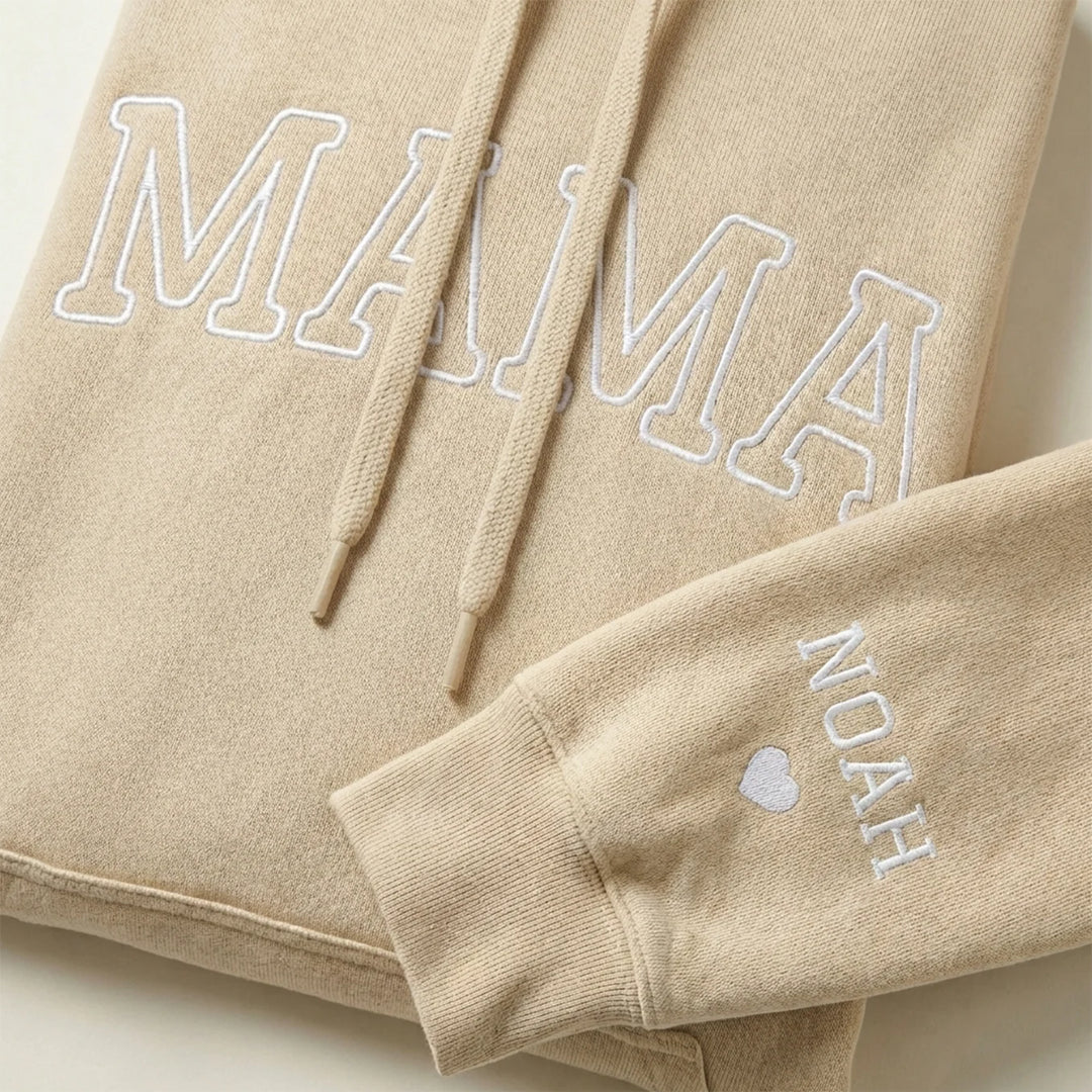 Personalisierter Hoodie bestickt "Mama"
