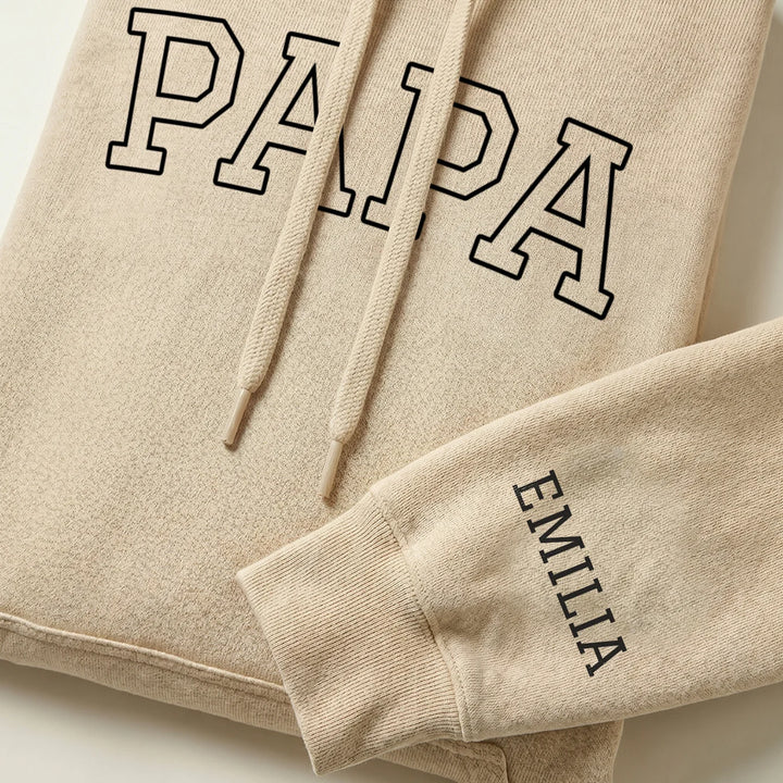 Personalisierter Hoodie "PAPA" mit Ärmeldruck