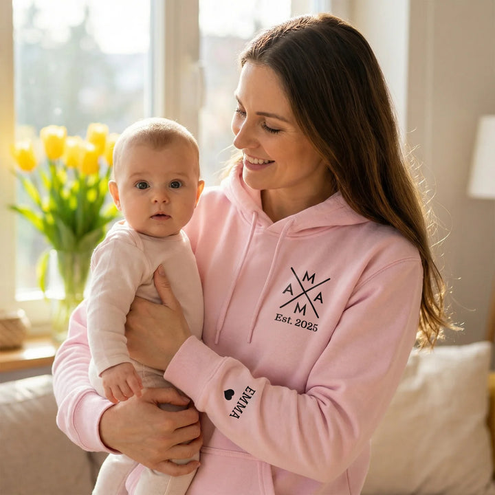 Personalisierter Hoodie "Mama Cross" mit Ärmeldruck