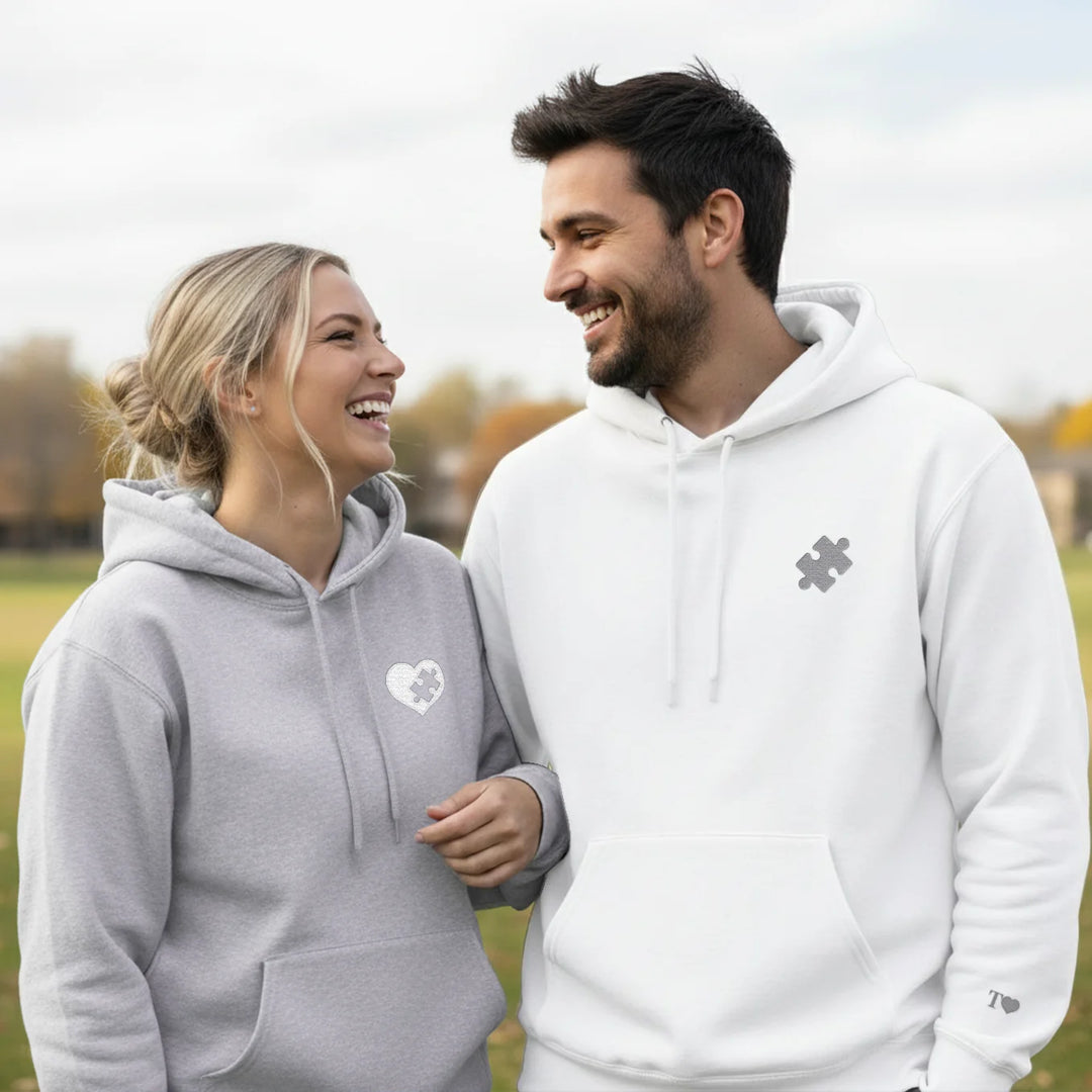 Personalisierte Partnerlook Hoodies mit Stick "Puzzlestück"
