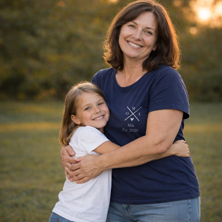 Personalisiertes T-Shirt "OMA"