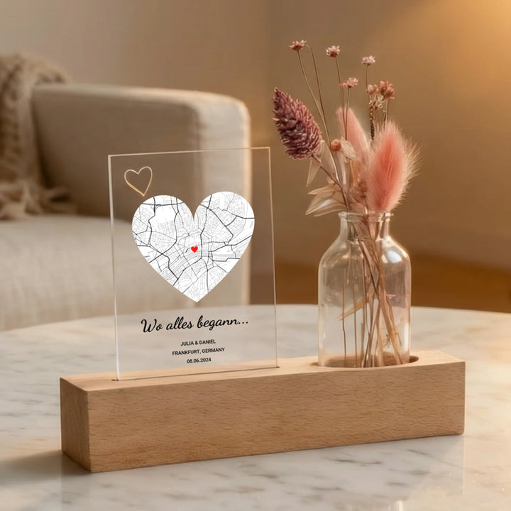 Personalisiertes Acryl-Glas mit Vase und Trockenblumen "Wo alles begann"