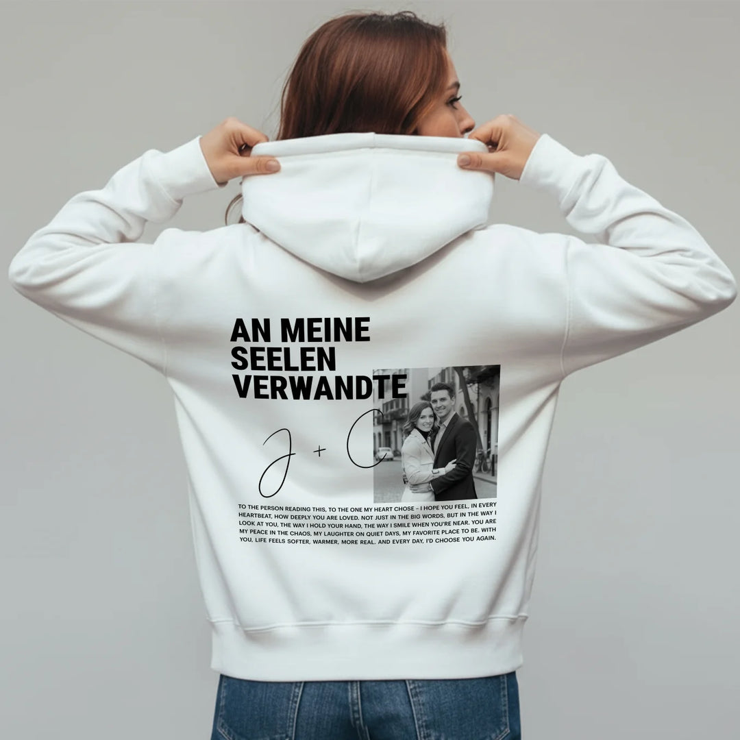 Personalisierter Hoodie "Heart Chosen"