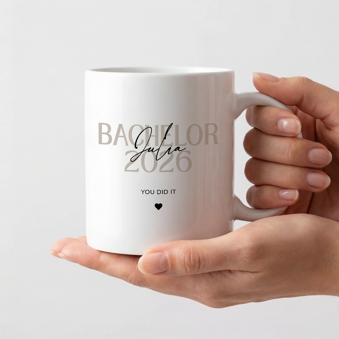 Personalisierte Tasse "Bachelor"