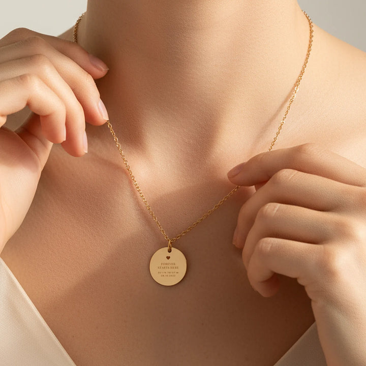 Personalisierte Halskette "Koordinaten"