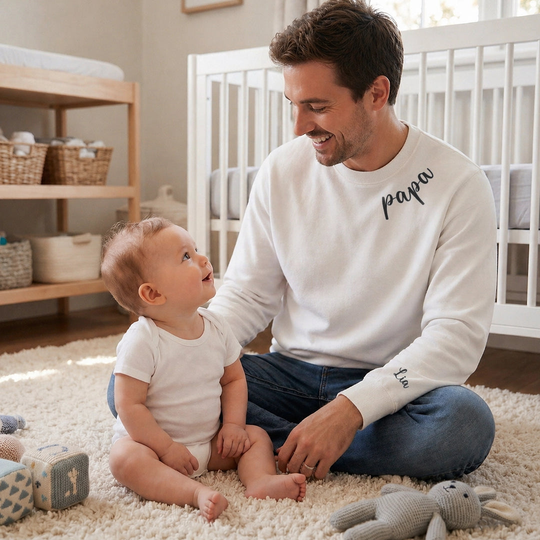 Personalisierter Sweater "Lieber Papa" mit Ärmeldruck