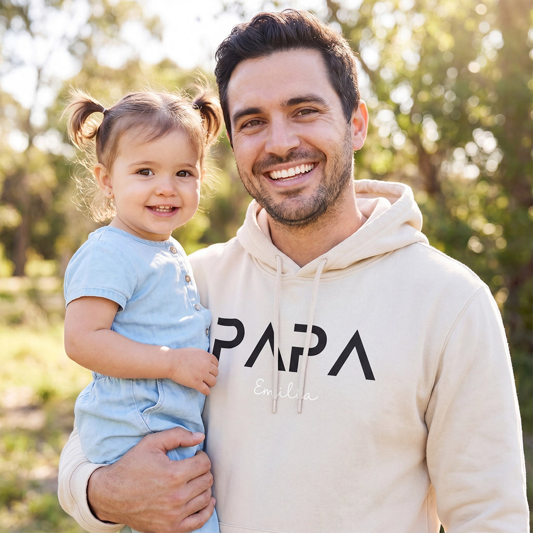 Personalisierter Hoodie “Papa” mit Namen
