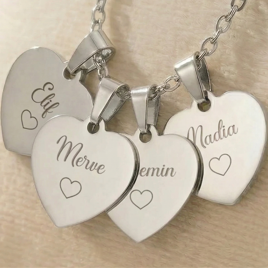 Personalisierte Halskette Herz "Mama"