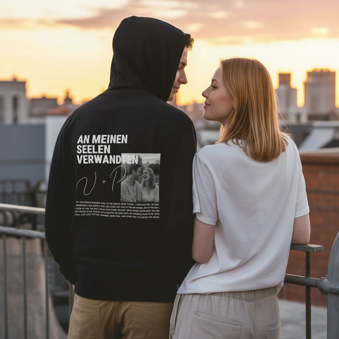 Personalisierter Hoodie "Heart Chosen"