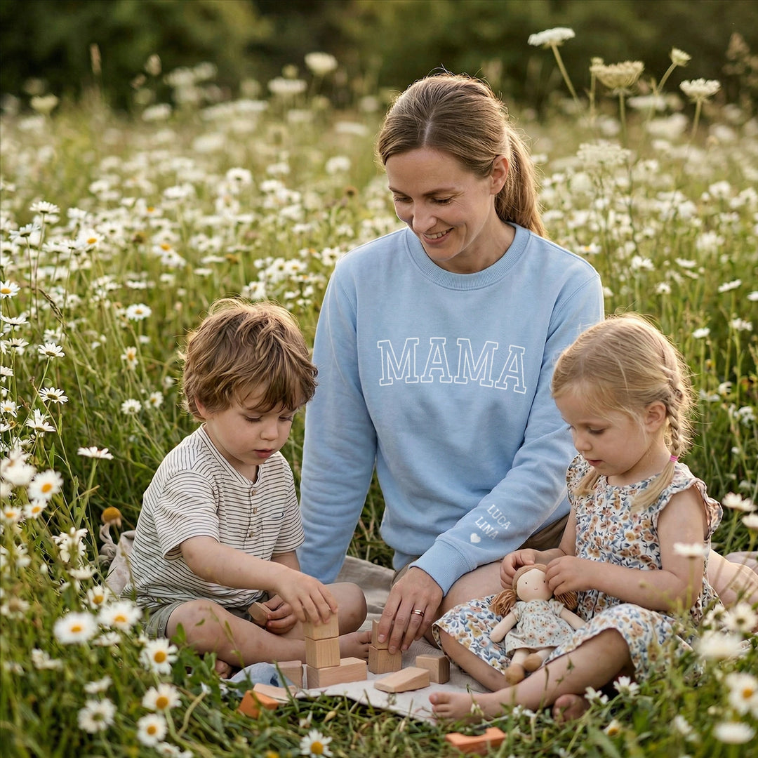 Personalisierter Sweater "MAMA" mit Ärmeldruck