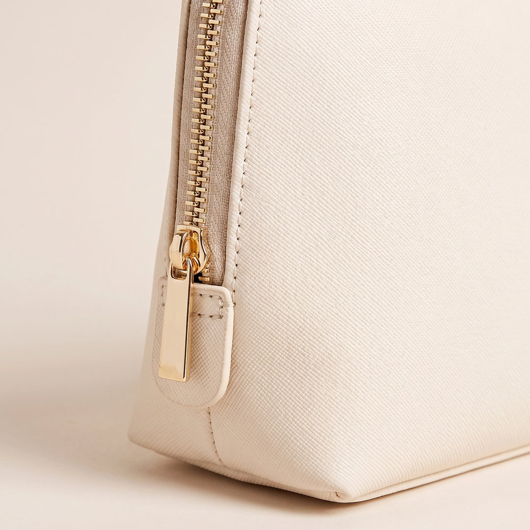 Personalisierte Leder-Kosmetiktasche "Schriften und Icons"