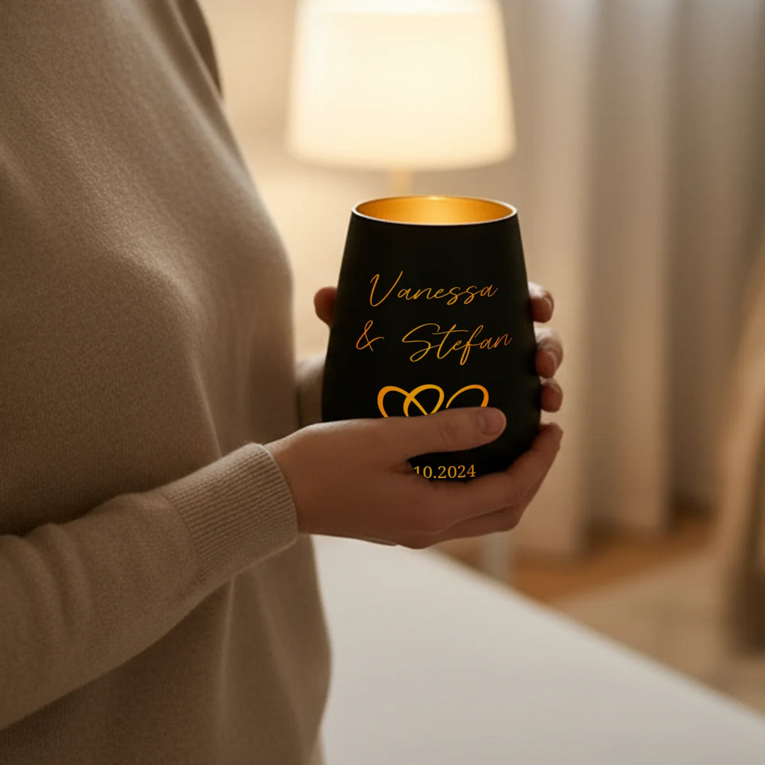 Personalisiertes Windlicht "Herzen"