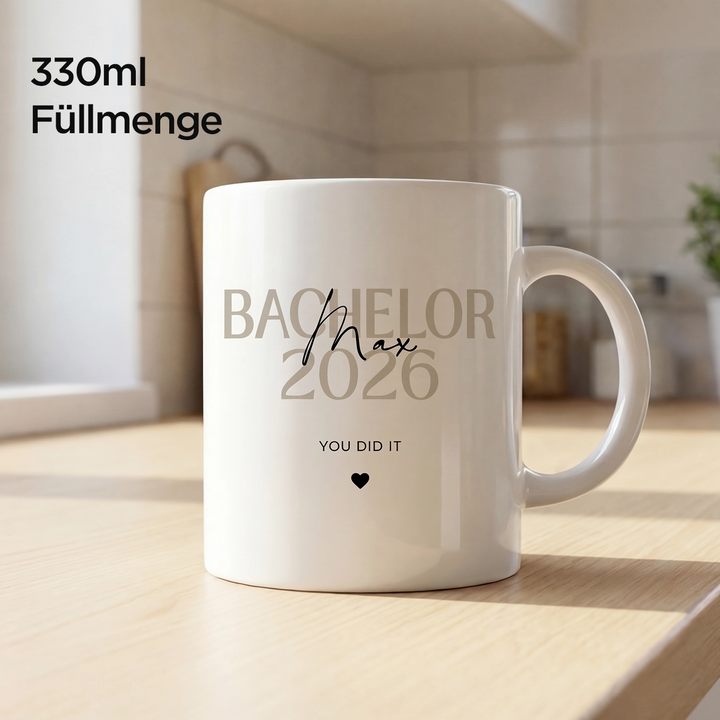 Personalisierte Tasse "Bachelor"