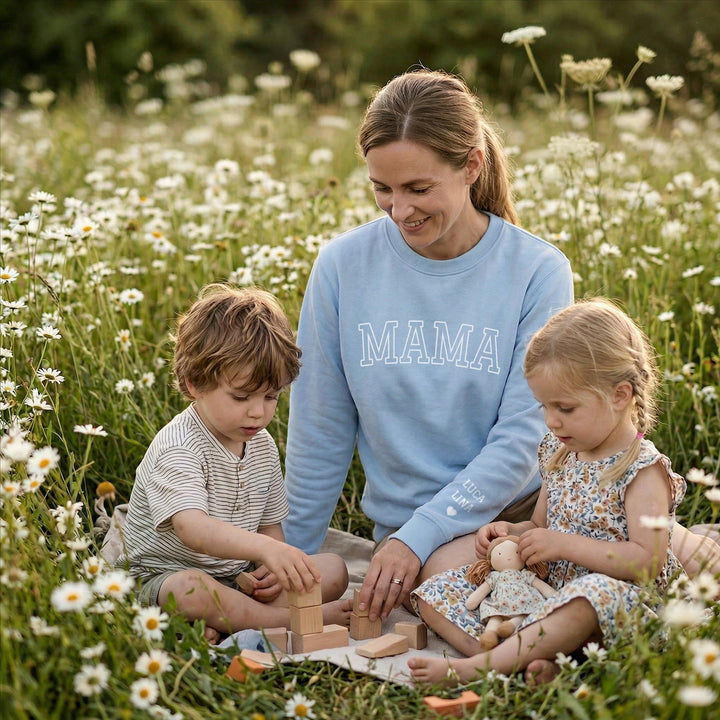 Personalisierter Sweater "Mama & Kinder" mit Ärmeldruck
