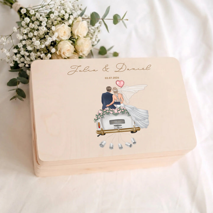 Personalisierte Erinnerungskiste "Just Married"