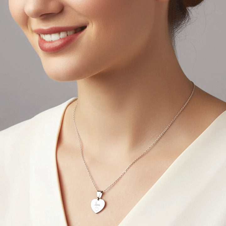 Personalisierte Halskette Herz "Love"