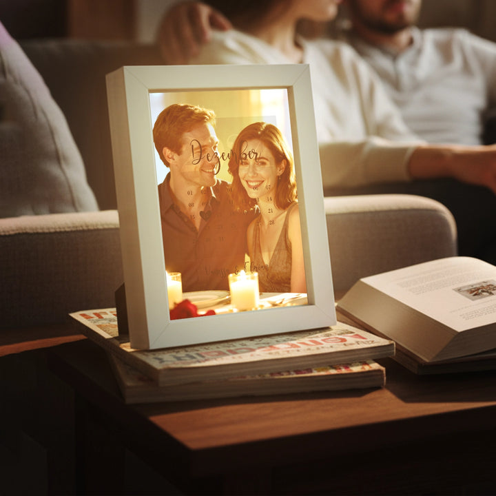 LED Bilderrahmen mit personalisiertem Bild "Our Special Date"