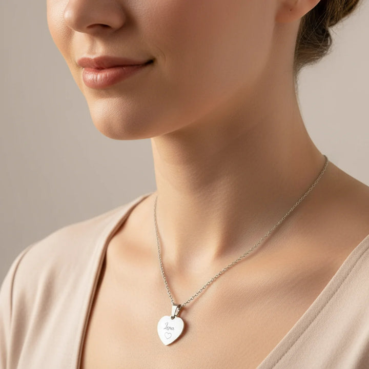 Personalisierte Halskette Herz "Love"