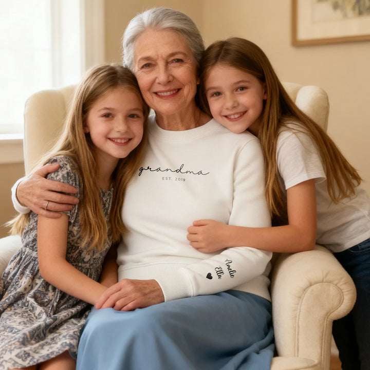 Personalisierter Sweater mit Namen "Oma"