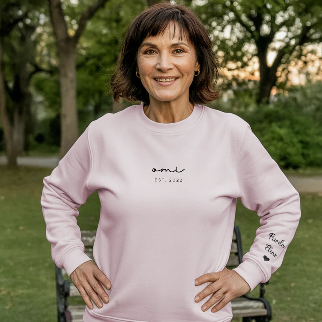 Personalisierter Sweater mit Namen "Oma"