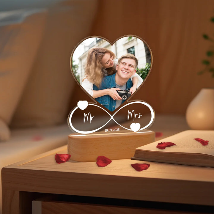 Personalisiertes Acryl-Licht Infinity "Mr & Mrs" | Nachtlicht, Dekolicht, Glowlight