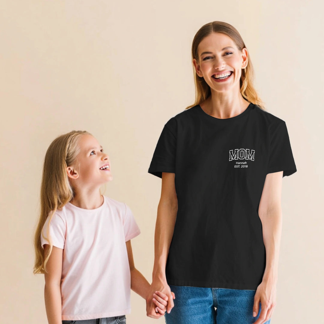 Personalisiertes Oversized T-Shirt "Mom"