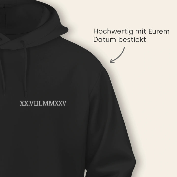 Personalisierter Hoodie bestickt "Römisches Datum”