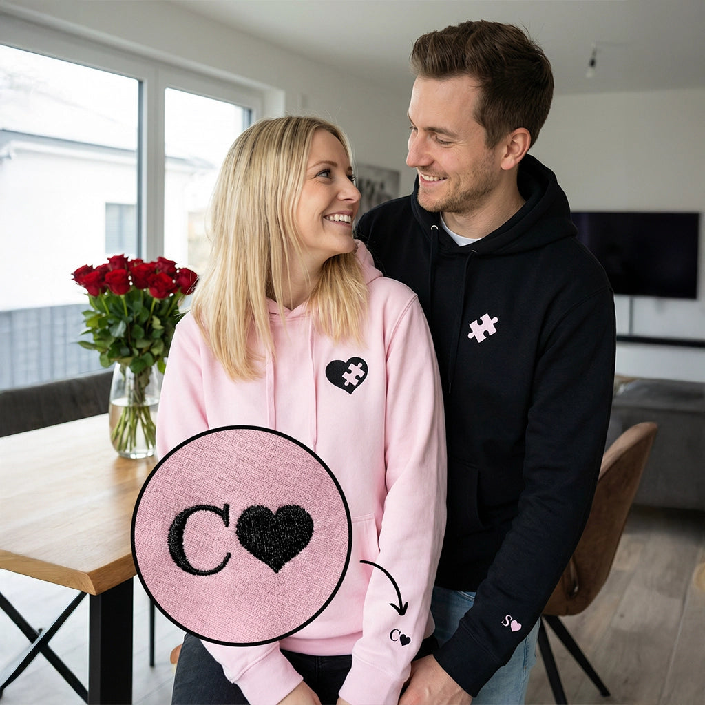 Personalisierte Partnerlook Hoodies mit Stick "Puzzlestück"