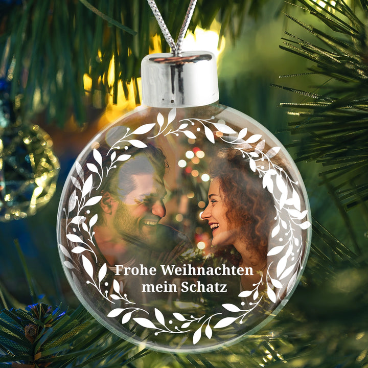 Personalisierte Christbaumkugel "Kranz" famwalls