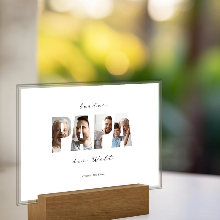 Personalisiertes Acryl-Glas "Papa Wort" mit 2 Fotos famwalls