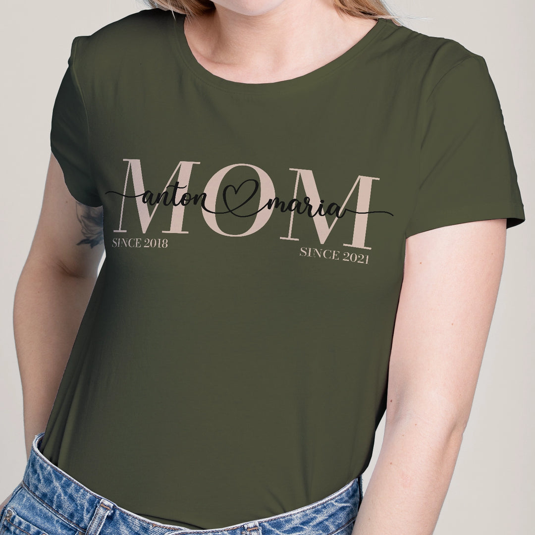 Personalisiertes T-Shirt "Mom" famwalls