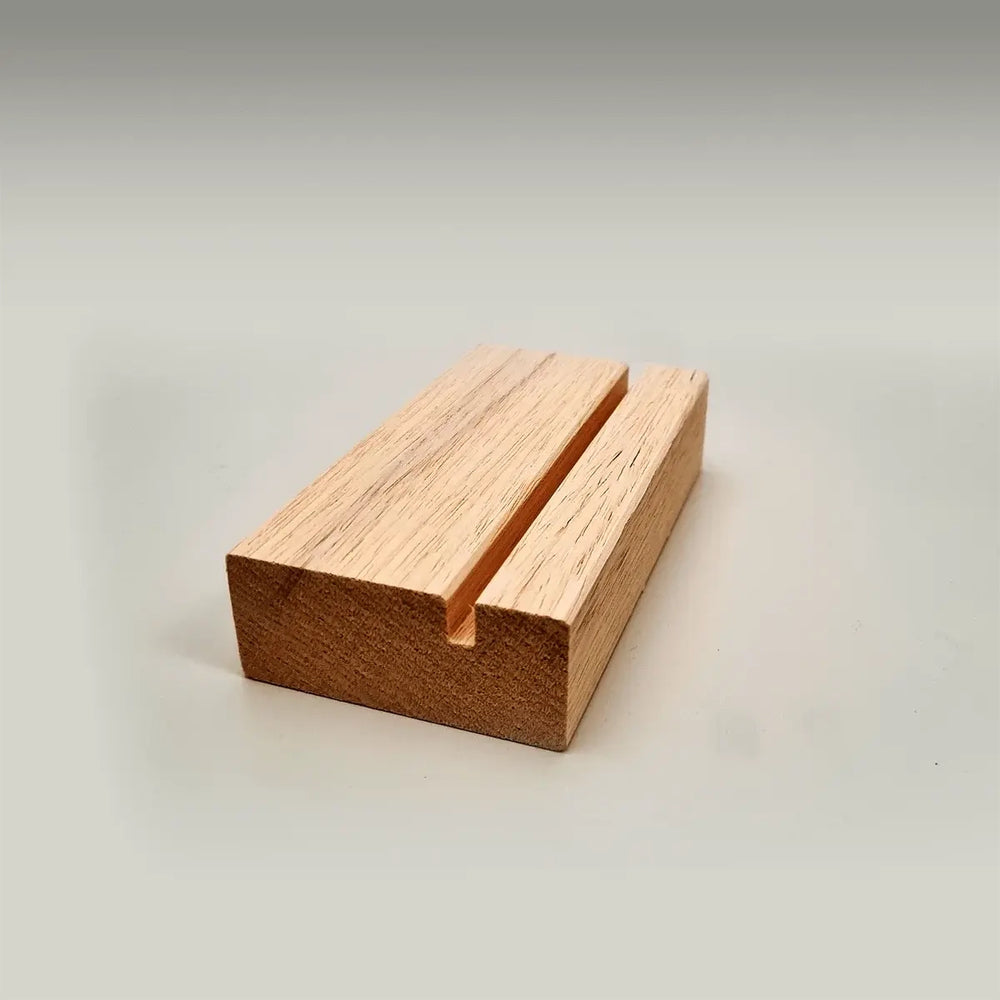 Holzfuß für das Acryl-Glas, Detailansicht